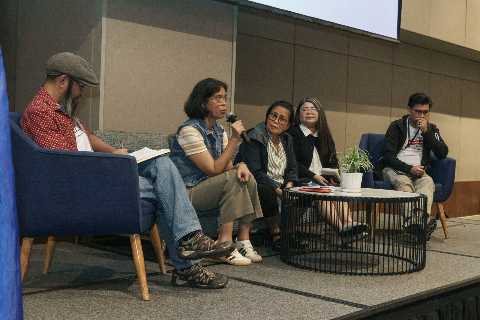 Carousel 2 photo 3 - IJCon photo from PCIJ